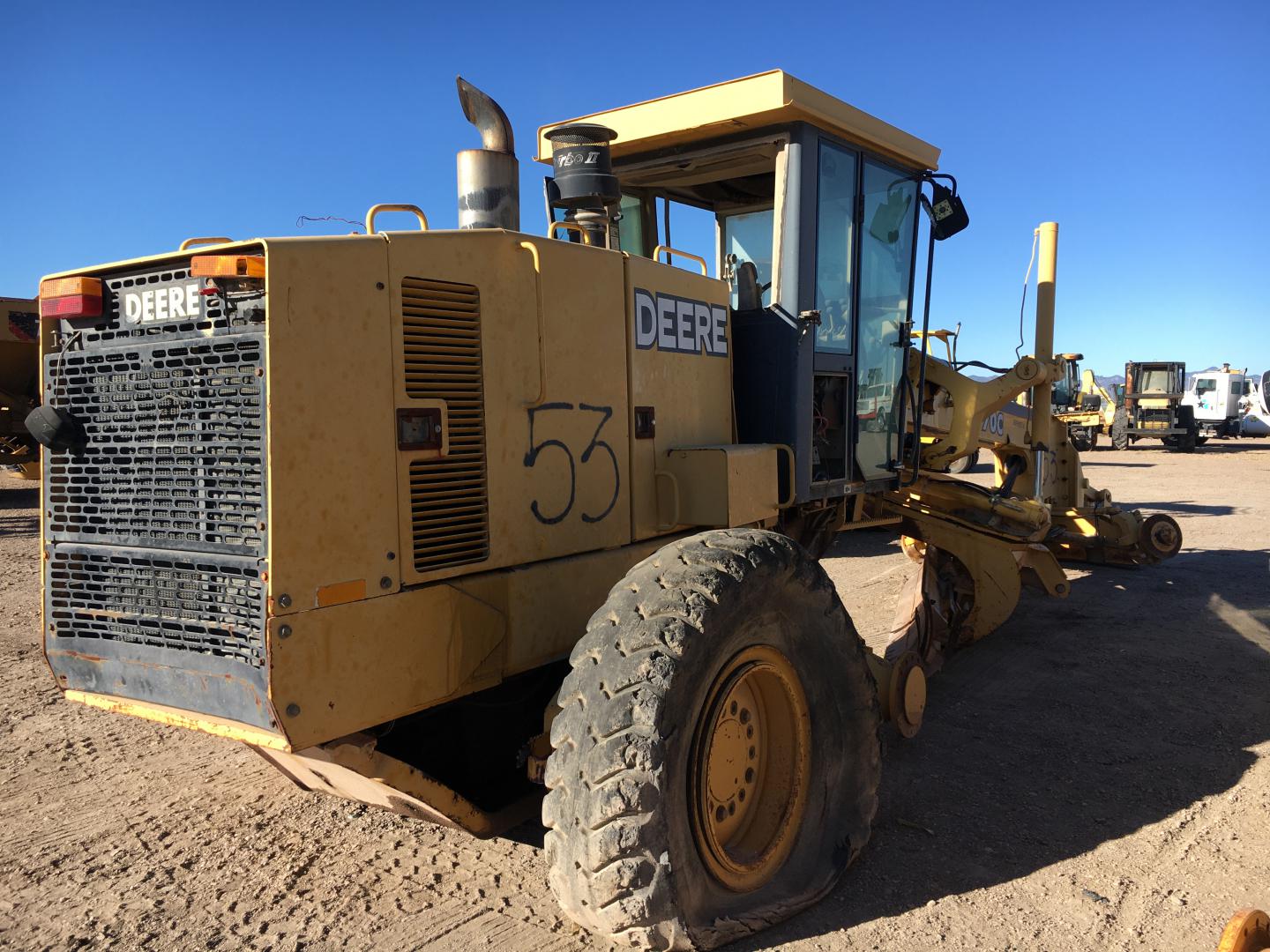 ./imagenes/INVOICE/2019/16407/MOTOCONFORMADORA JOHN DEERE_770C (17).JPG